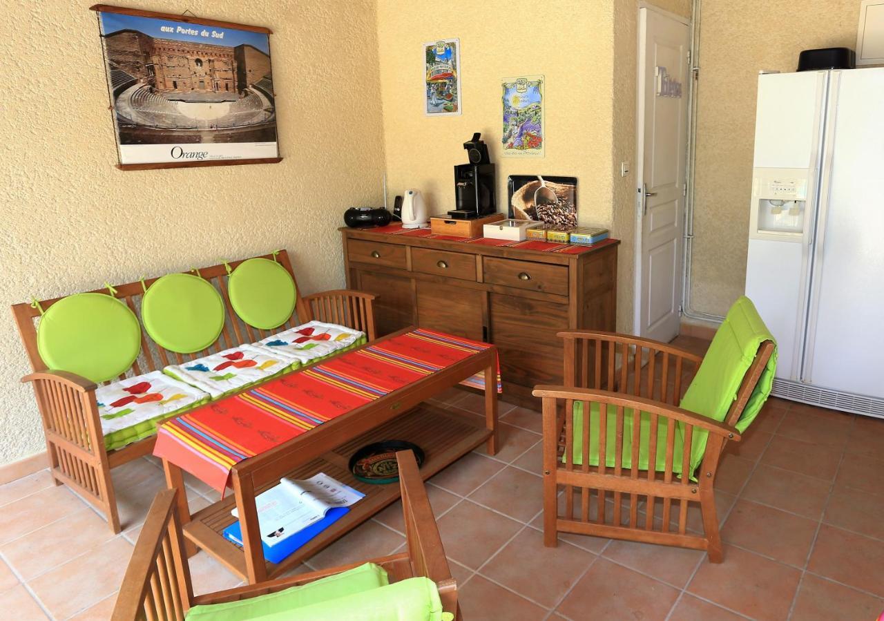 Bed and Breakfast Santolines En Provence à Piolenc Extérieur photo